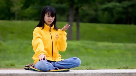 Meditação reestrutura o cérebro em oito semanas, diz estudo