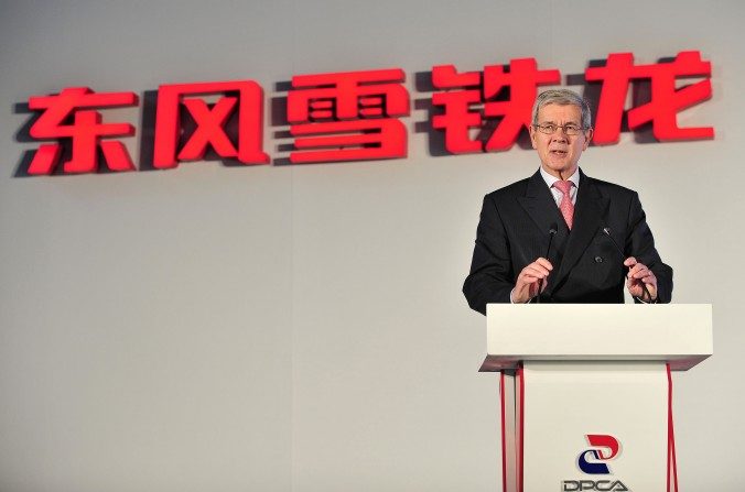 Philippe Varin, CEO da PSA Peugeot Citroën, discursa na nova fábrica da Dongfeng Peugeot-Citroën Automobile Ltd. (DPCA) em Wuhan, na região central da China (AFP/AFP/Getty Images)