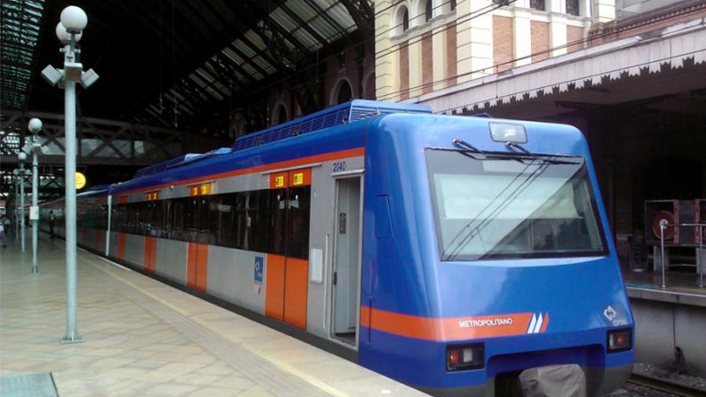 Trem de metrô da Alstom, Estação Luz, São Paulo. Licitações milionárias em São Paulo sob investigação (Diego Silvestre/Wikimedia Commons)