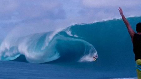 Teahupoo, a onda mais pesada do mundo