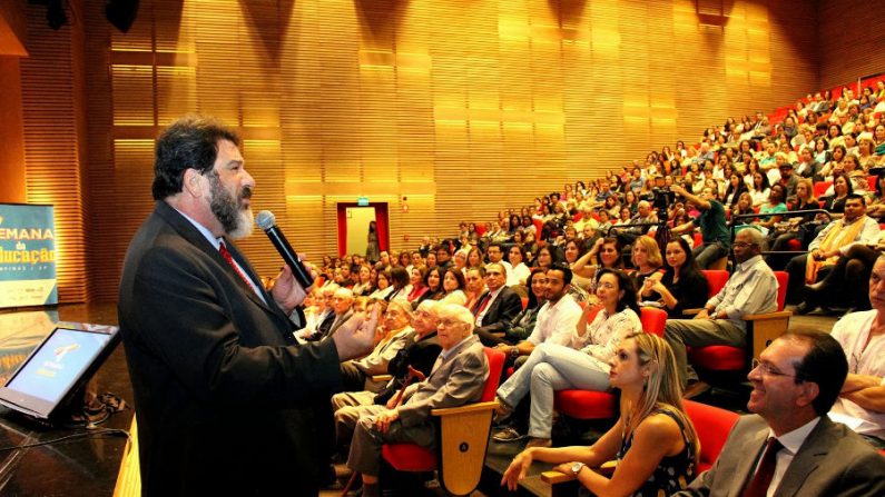 Mário Cortella, educador, filósofo e palestrante (Internet)