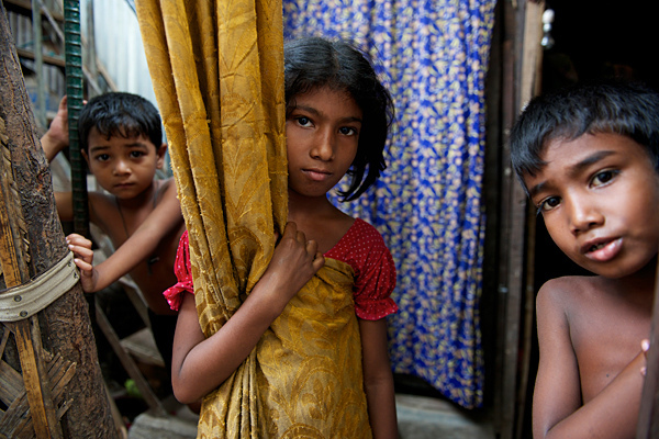 Crianças em Bangladesh, Índia (Shehzad Noorani/UNICEF)