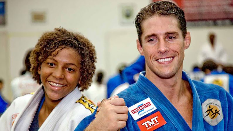 Rafaela Silva, nascida e criada na favela Cidade de Deus, ela começou a treinar judô com oito anos no Instituto Reação, ONG comandada pelo ex-judoca Flávio Canto (Divulgação)