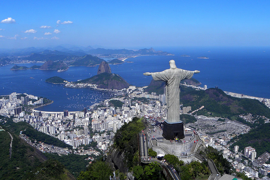 Sobrevoe a costa do Rio de Janeiro, a Cidade Maravilhosa