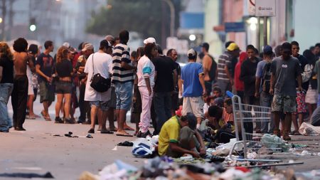 Política de Fernando Haddad apoia ‘rolezinho’, baile funk e viciados em drogas