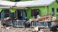 Caribe recolhe destroços após tempestade devastadora