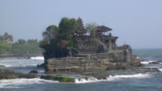 Templo Pura Tanah Lot, em Bali, lugar que nasceu de uma visão