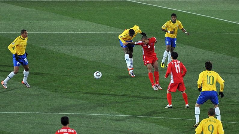 Seleção brasileira estreia na Copa do Mundo de 2010 contra a Coreia do Norte (Marcello Casal Jr/ABr)