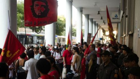 Duplipensar, novilíngua e as manifestações no Rio