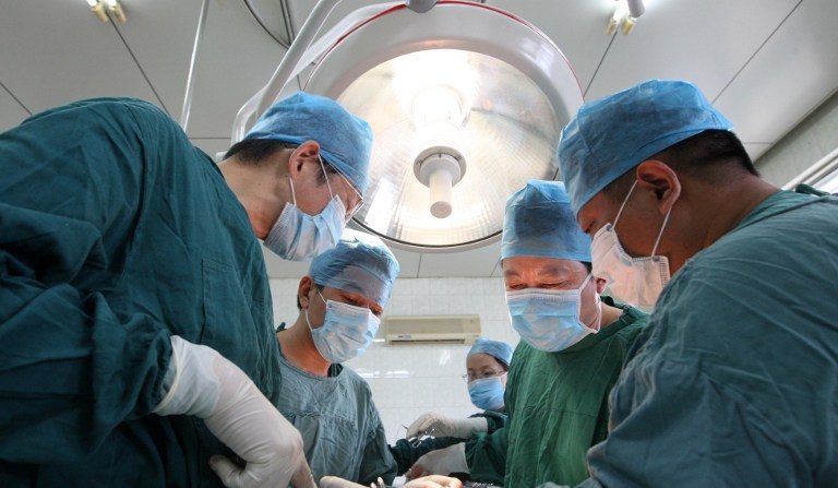 Uma cirurgia na China (RFA)