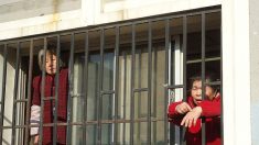 Peticionários de Pequim fogem de prisão negra