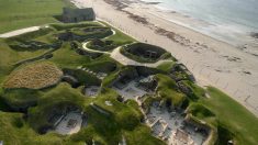 Skara Brae, uma aldeia pré-histórica na Escócia