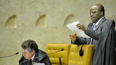 Julgamento do Mensalão termina com 24 condenados