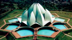 Lotus Temple, na Índia, inspirado na flor de lótus