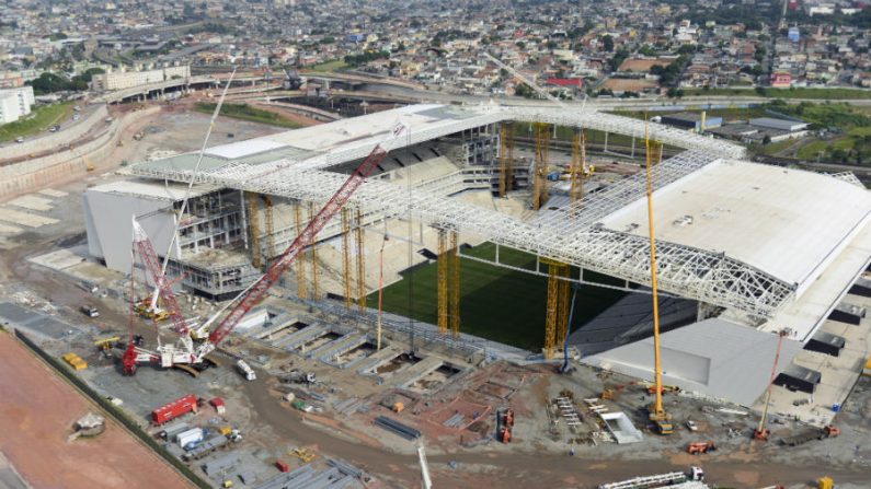 Obras do futuro estádio do Corinthians, o Itaquerão (Reprodução)