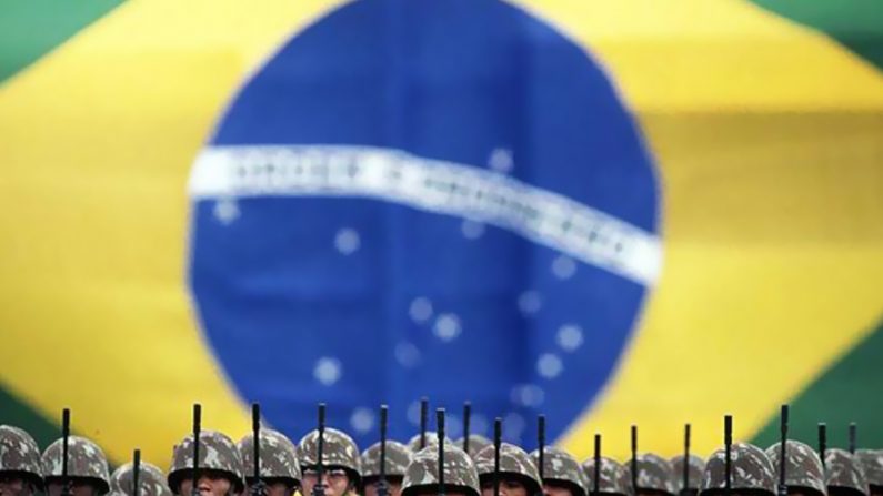 Governo e representantes dos servidores militares dialogam por melhores condições de trabalho (Reprodução / Forças Armadas do Brasil)