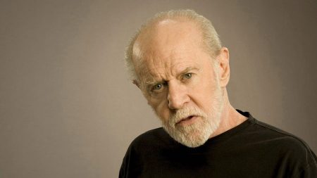 George Carlin: Quem realmente controla os Estados Unidos