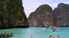 Ilhas Phi Phi, uma das joias da Tailândia e cenário do filme ‘A praia’
