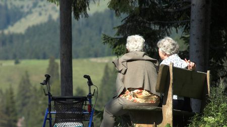 Remédios para próstata aumentada podem diminuir risco de Parkinson e Alzheimer, aponta estudo