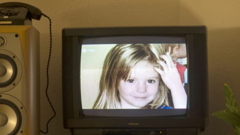 Foto da menina inglesa Madeleine McCann divulgada na televisão na Alemanha em 2013 (Internet)