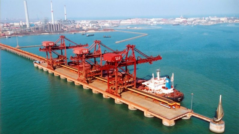 O Porto de Qingdao, na província de Shandong, no Leste da China (Cortesia de MegaConstrucciones.net)