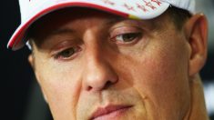 Schumacher sai do coma e é removido para hospital na Suíça