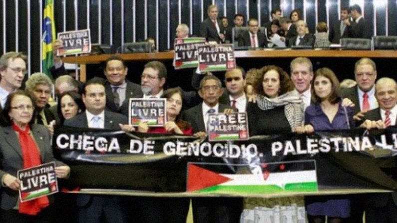 Deputados apoiam liberdade à Palestina (Richard Silva / Reprodução)