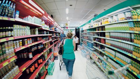 Contrariando expectativas do mercado, governo espera inflação abaixo do limite da meta