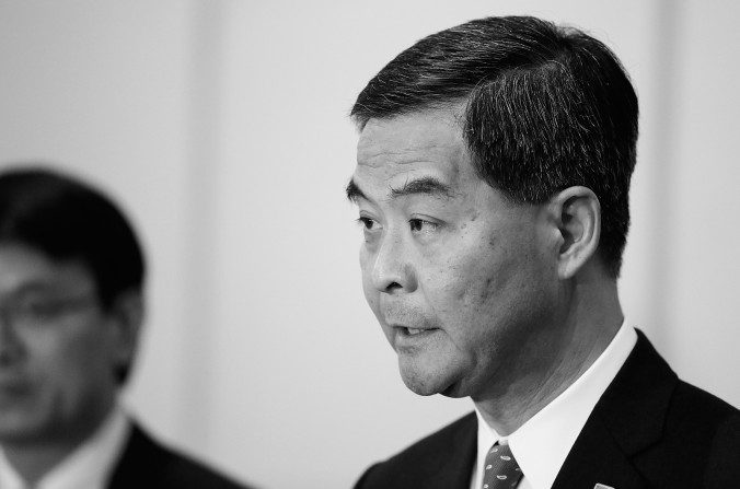 Rumores na China dizem que Leung Chun-ying, o chefe-executivo de Hong Kong, será demitido e preso em breve (Putu Sayoga/Getty Images)