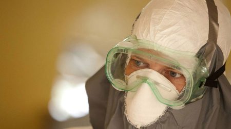 Rio desenvolve plano de contingência para vírus ebola