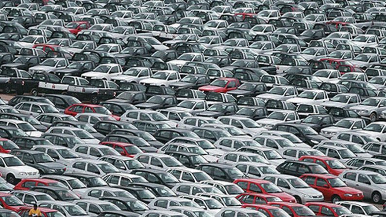 Automóveis puxam queda na produção de bens duráveis (Reprodução)