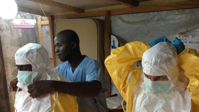 A OMS ressaltou que não há proibição de viagens devido ao surto de ebola, que já causou 1.145 mortes (Arquivo/ABr)