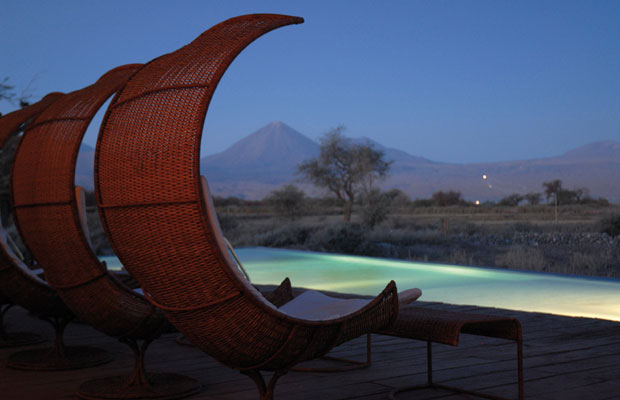 De todos os pontos do hotel é possível ver a paisagem arrebatadora do deserto chileno (Divulgação/Tierra Atacama)