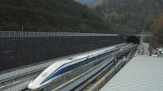 Japão testa trem maglev que viaja a 500 km/h