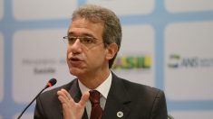 Governo brasileiro estuda enviar ajuda à África para combater o ebola