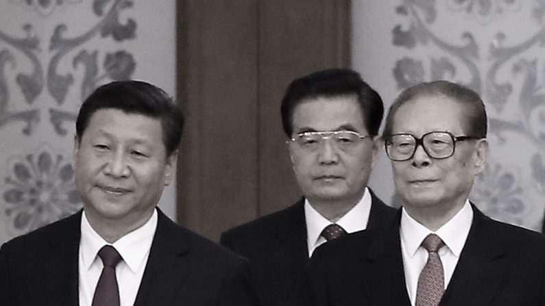 (esquerda-direita) O atual líder chinês Xi Jinping e seus predecessores Hu Jintao e Jiang Zemin chegam para uma recepção do Dia Nacional que marca o aniversário de 65 anos da fundação da República Popular da China, no Grande Salão do Povo, em Pequim, China, em 30 de setembro de 2014 (Feng Li/Getty Images)