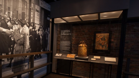 Museu do Holocausto, em Washington, preserva memória do genocídio