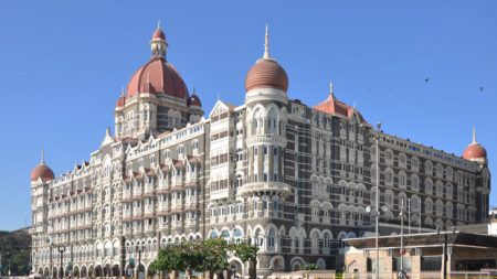 Hospitalidade impecável do Taj Mahal Palace Hotel, na Índia