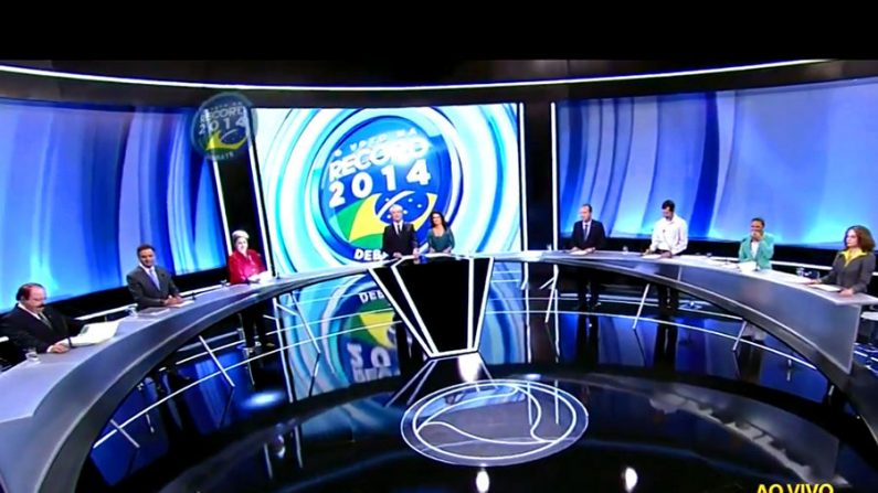 Penúltimo debate entre os candidatos à Presidência da República, promovido pela Rede Record de Televisão no dia 28 de setembro de 2014 (Reprodução)