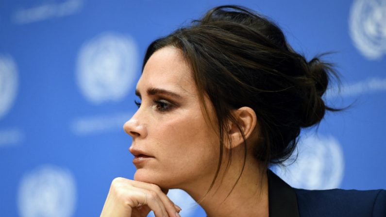 Embaixadora da Boa Vontade da Unaids, a designer de moda britânica Victoria Beckham assiste a uma conferência de imprensa durante a 69ª Sessão da Assembleia Geral da ONU, na Organização das Nações Unidas em Nova York em 25 de setembro de 2014 (Jewel Samad/AFP/Getty Images)