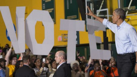 Obama apela ao voto das mulheres a três dias de eleições nos EUA