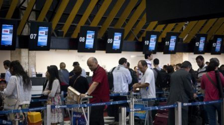 Aeroviários ameaçam estragar o Natal: paralisação está prevista para segunda-feira