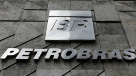 Empreiteiras reagem com surpresa à proibição de serem contratadas pela Petrobras