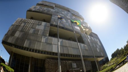 Petrobras conclui venda de participação em parque eólico no Nordeste