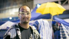 Polícia de Hong Kong persegue e prende quatro ativistas da democracia