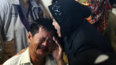 AirAsia: familiares ‘desiludidos’ após descoberta de corpos