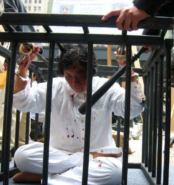 Praticante do Falun Gong sofre tortura e abusos por não desistir de sua crença