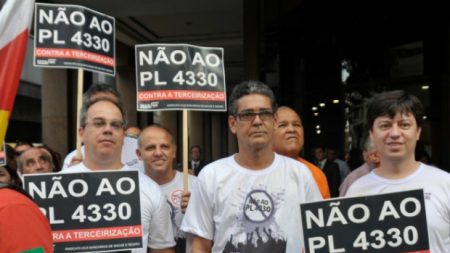 Especialista fala sobre prós e contras da terceirização