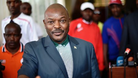 Burundi: continuam protestos contra candidatura de Pierre Nkurunziza (+fotos)