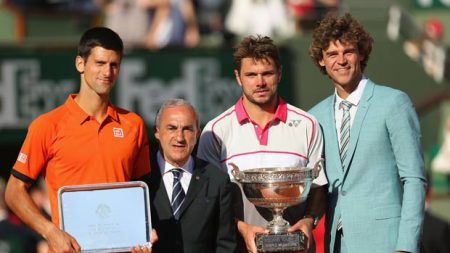 Wawrinca fatura Roland Garros e frustra sonho de Djokovik